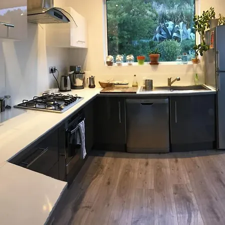 Villa Avec Piscine Dans La Garrigue Entre Narbonne Et Mediterranee Armissan